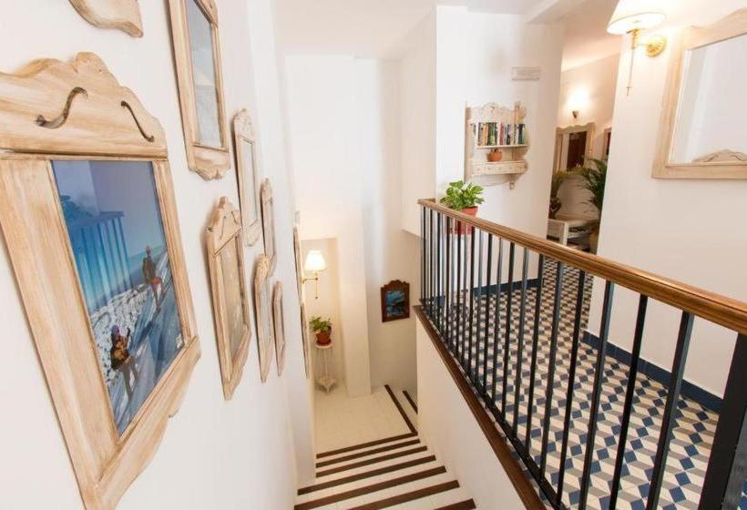 Hostal Moon Tolox Ngoại thất bức ảnh
