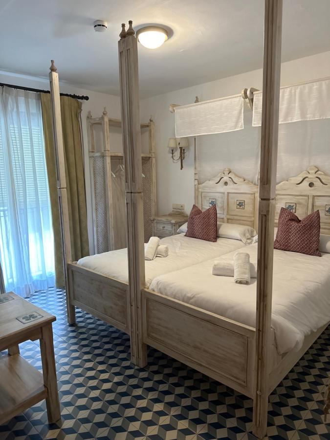 Hostal Moon Tolox Ngoại thất bức ảnh