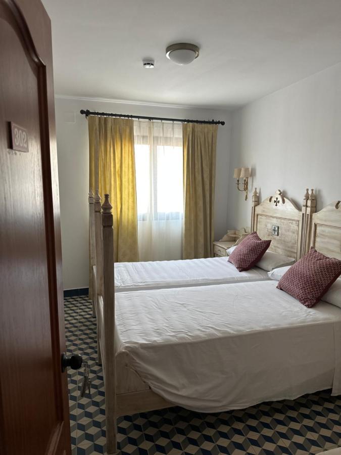 Hostal Moon Tolox Ngoại thất bức ảnh